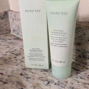 Mary Kay 🌿 Mint Bliss Energizing Lotion